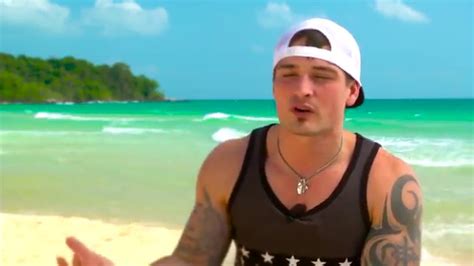 Survivor Kaoh Rong: Caleb Reynolds Explains His Medical。